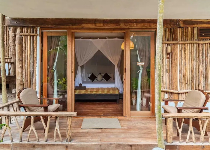 Hotel Casa Ganesh Beachfront